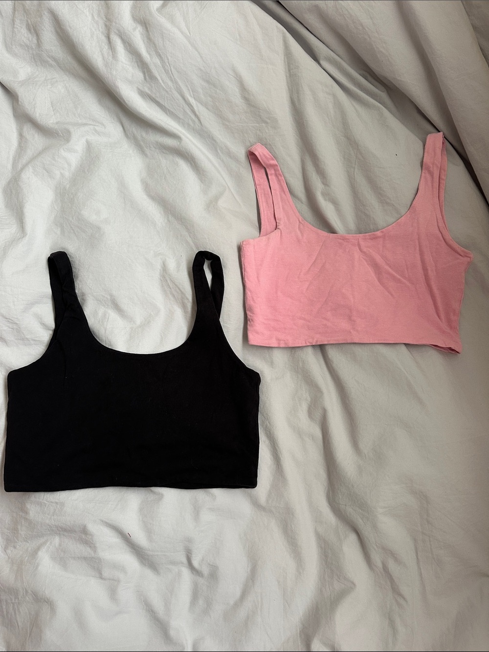 Cotton On Scoop Neck Crop Tops in Pink and Black